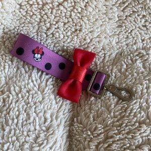 Harvey’s Minnie’s Mouse Click n Go Keychain